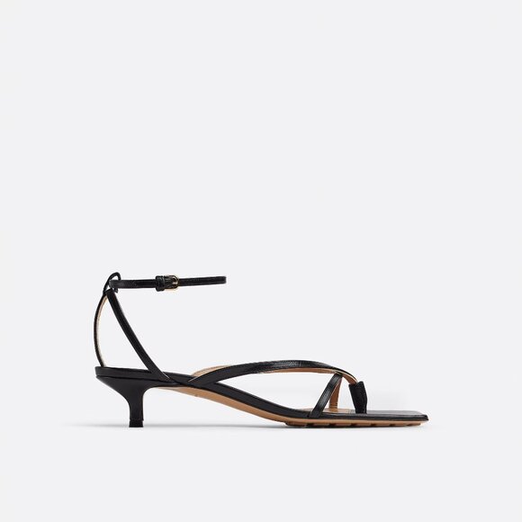Bottega Veneta Lounge Stretch Strap Sandal Black Size EU 35 US 5 NEW IN BOX - Picture 1 of 12